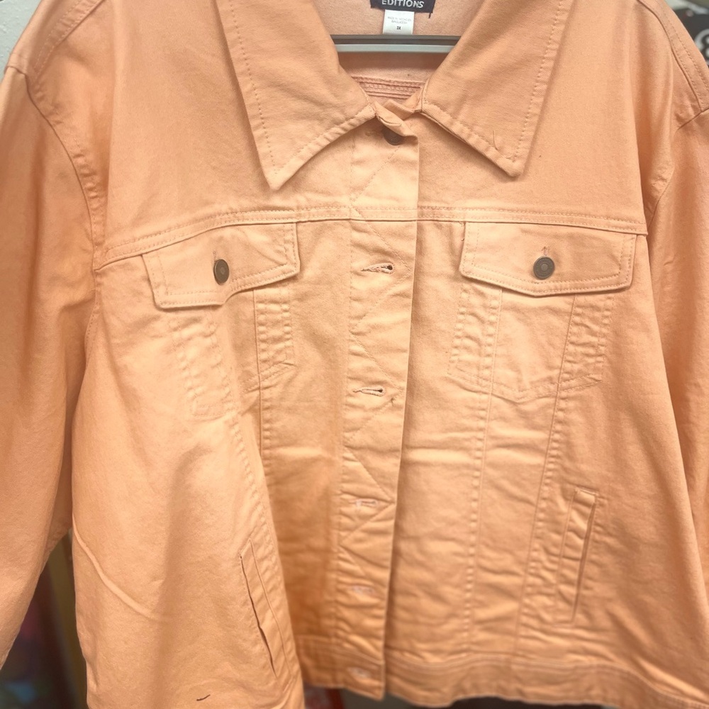 Basic Editions Women's Jean Jacket - image 1